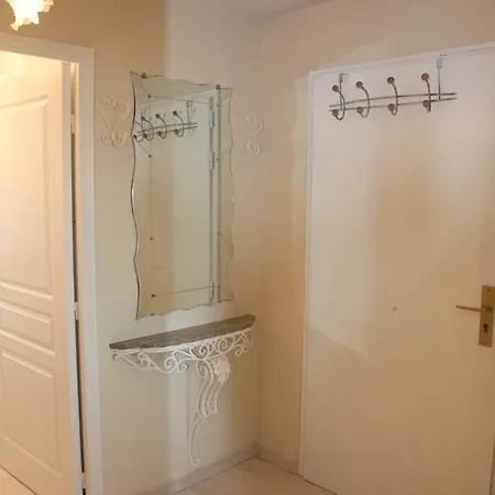 La Suite Californienne Apartment *