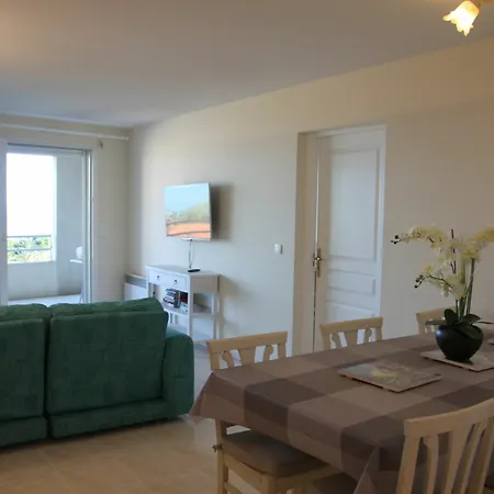 La Suite Californienne Apartment *